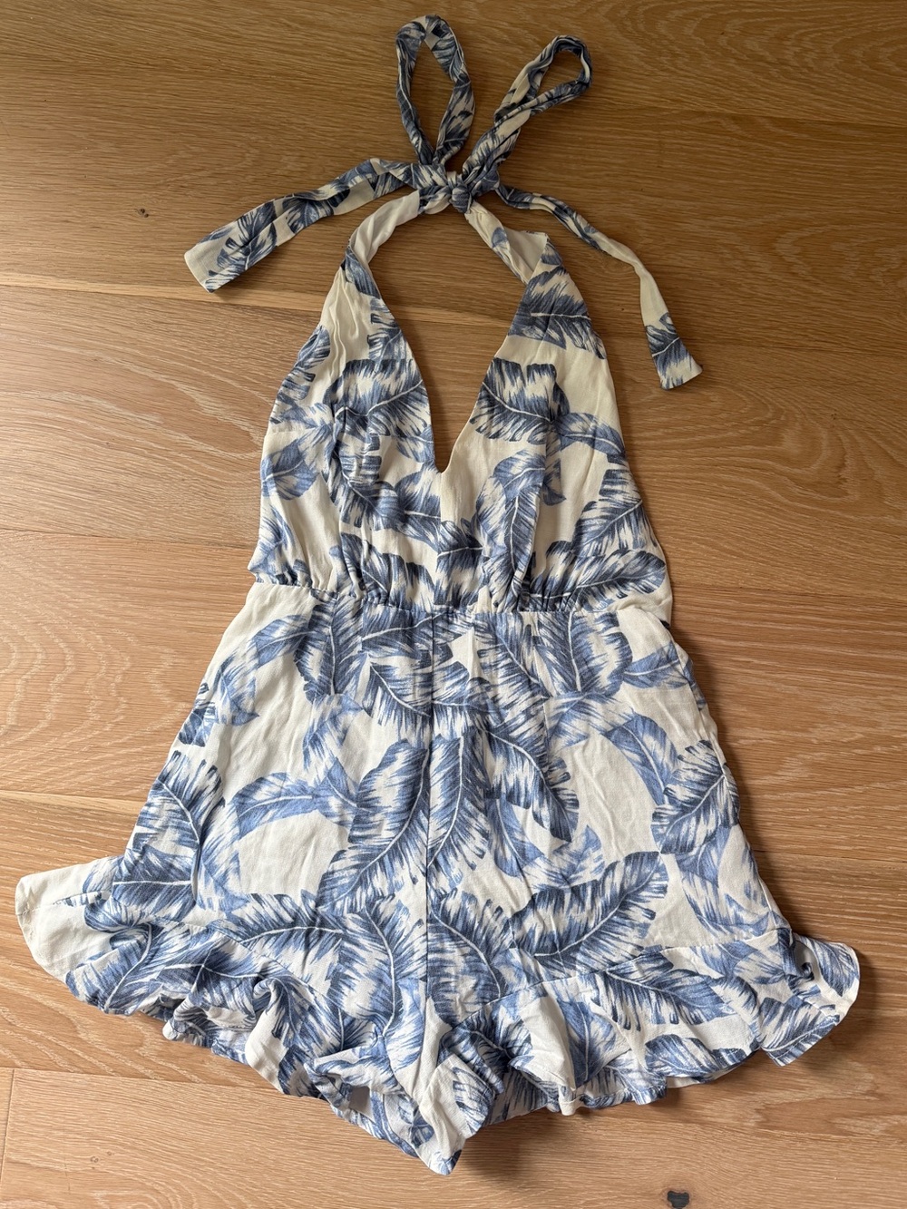Blue & White Backless Halter Palm-Print Romper
